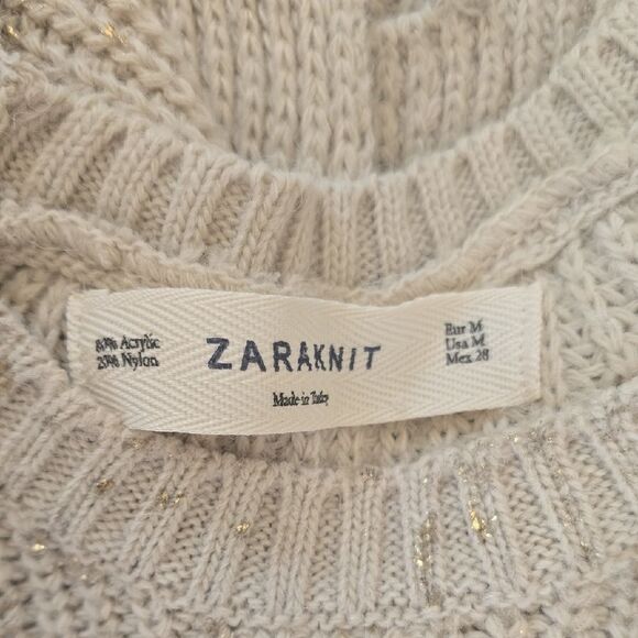 Zara Knit Cream and Gold Sweater - Picture 2 of 4